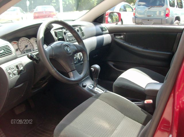 2005 Toyota Corolla XR