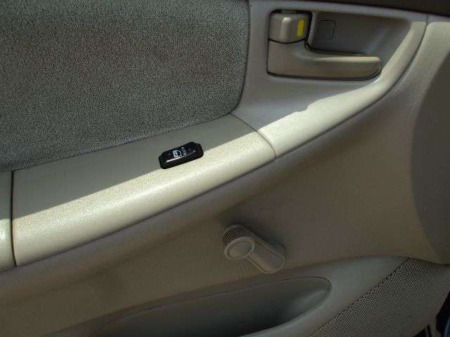 2005 Toyota Corolla SEL Sport Utility 4D