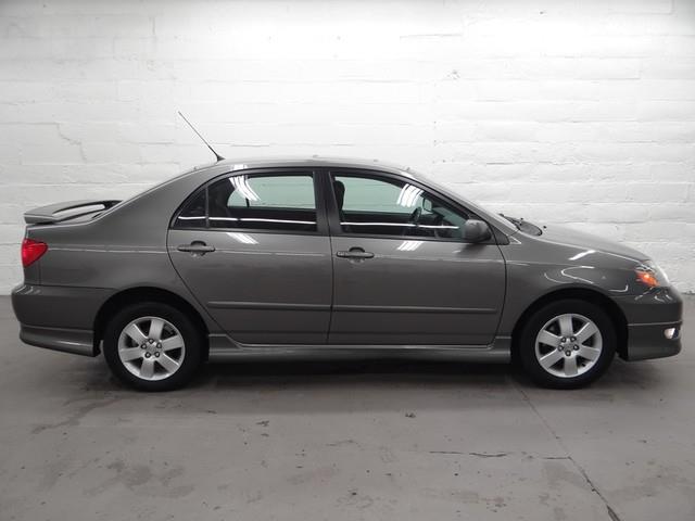2006 Toyota Corolla Laredo Silver Edition