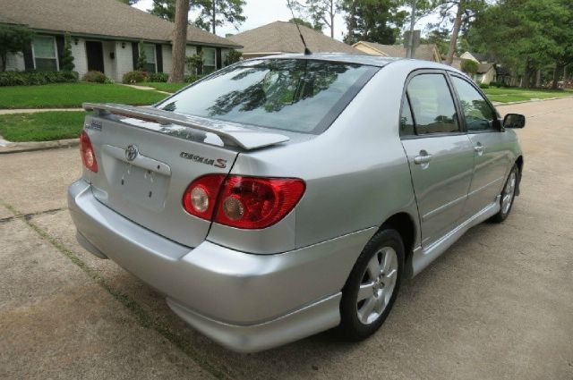 2006 Toyota Corolla Unknown