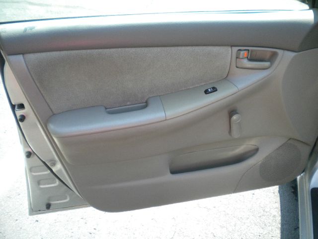 2006 Toyota Corolla SEL Sport Utility 4D