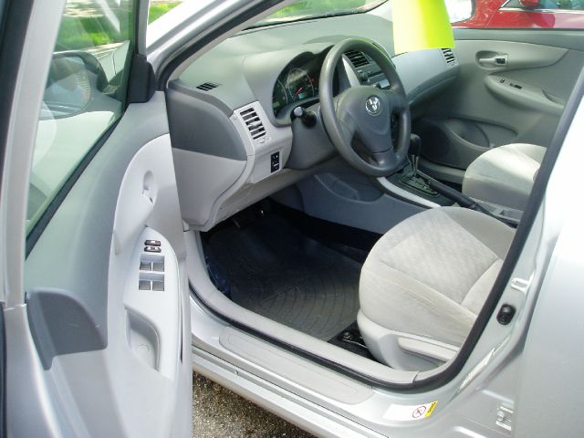 2009 Toyota Corolla Supercab Flareside XL