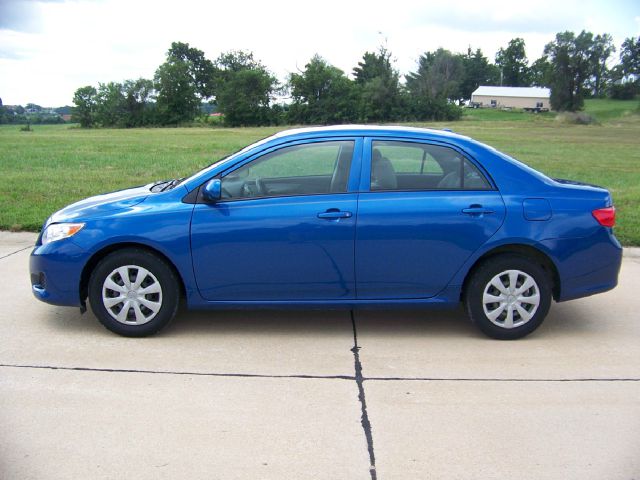 2009 Toyota Corolla Supercab Flareside XL