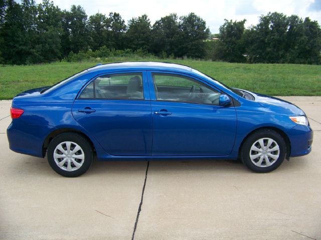 2009 Toyota Corolla Supercab Flareside XL