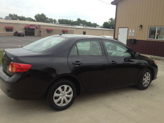 2009 Toyota Corolla Supercab Flareside XL
