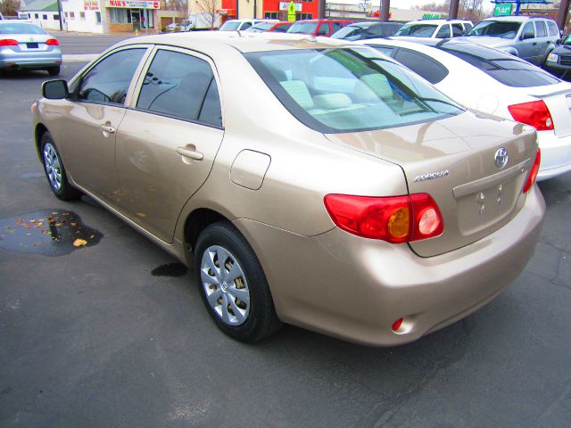 2009 Toyota Corolla Supercab Flareside XL