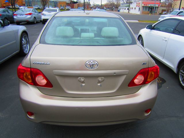2009 Toyota Corolla Supercab Flareside XL