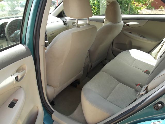 2009 Toyota Corolla Supercab Flareside XL