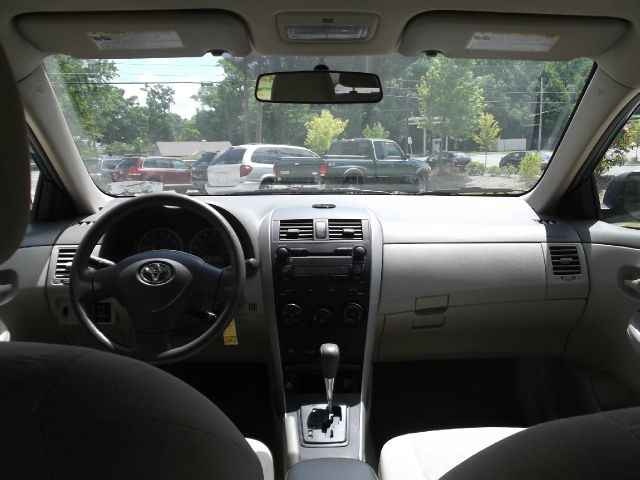 2009 Toyota Corolla Supercab Flareside XL