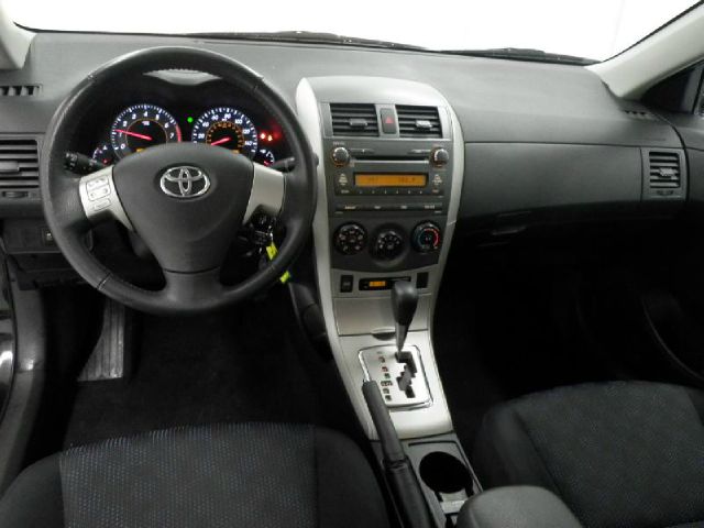 2009 Toyota Corolla Supercab Flareside XL