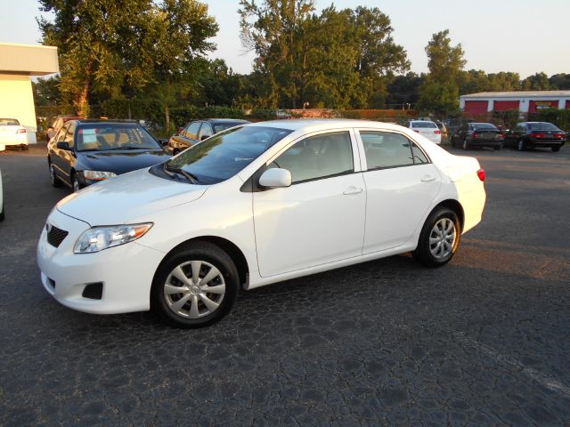 2009 Toyota Corolla Supercab Flareside XL