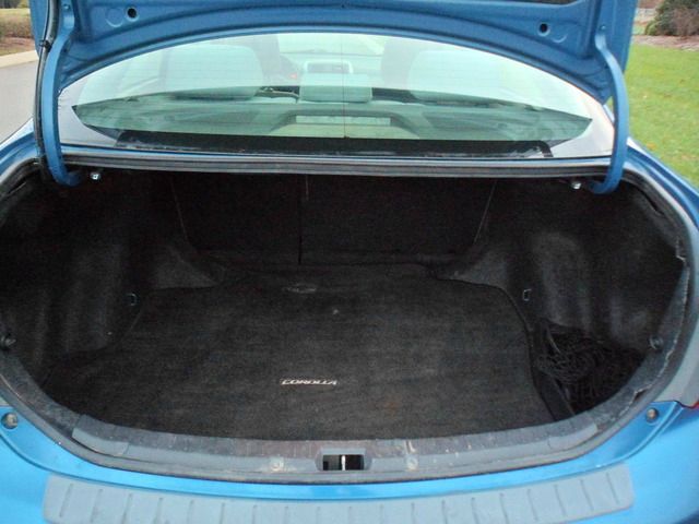 2009 Toyota Corolla 4drx-cablongbox