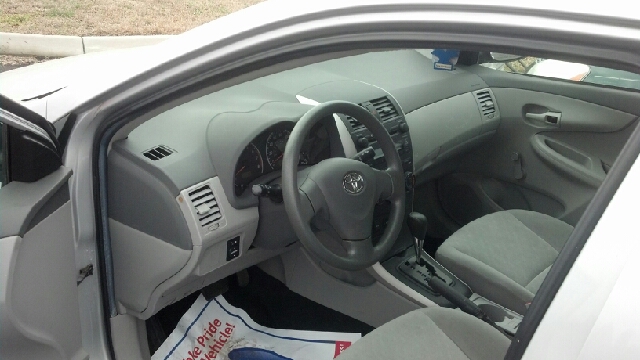 2009 Toyota Corolla Supercab Flareside XL