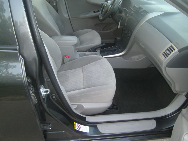 2009 Toyota Corolla Supercab Flareside XL