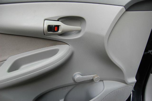 2009 Toyota Corolla King Ranch Super Crew