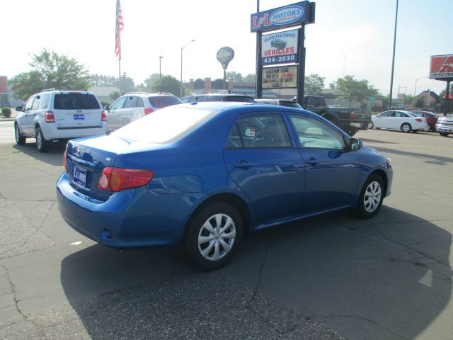 2010 Toyota Corolla Supercab Flareside XL