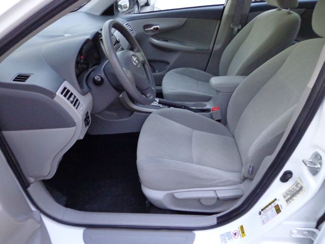 2010 Toyota Corolla Supercab Flareside XL