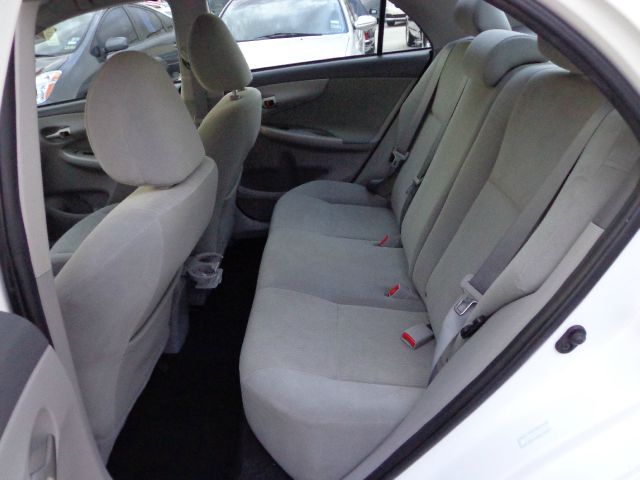 2010 Toyota Corolla Supercab Flareside XL