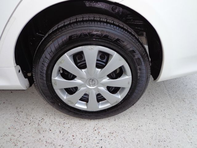 2010 Toyota Corolla Supercab Flareside XL