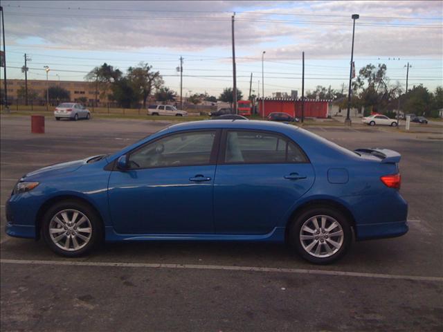 2010 Toyota Corolla Unknown