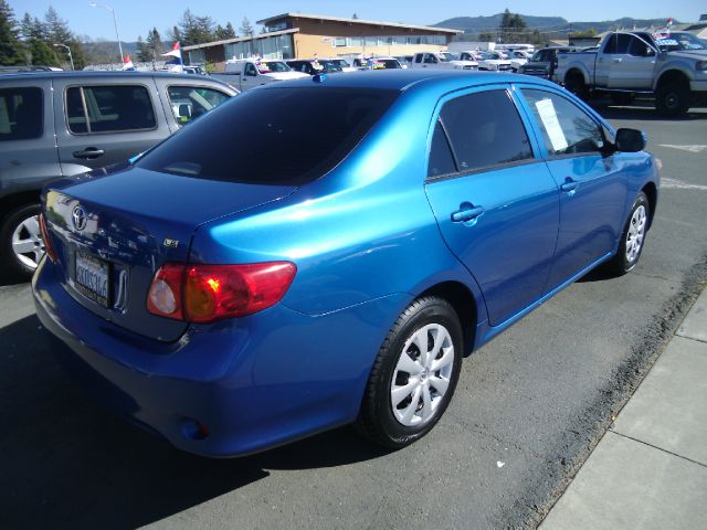 2010 Toyota Corolla Supercab Flareside XL