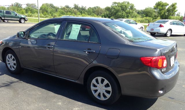 2010 Toyota Corolla Supercab Flareside XL