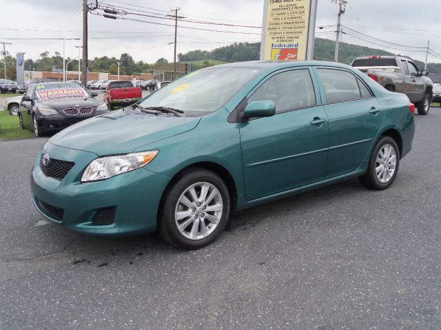 2010 Toyota Corolla Supercab Flareside XL