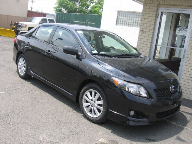 2010 Toyota Corolla Supercab Flareside XL