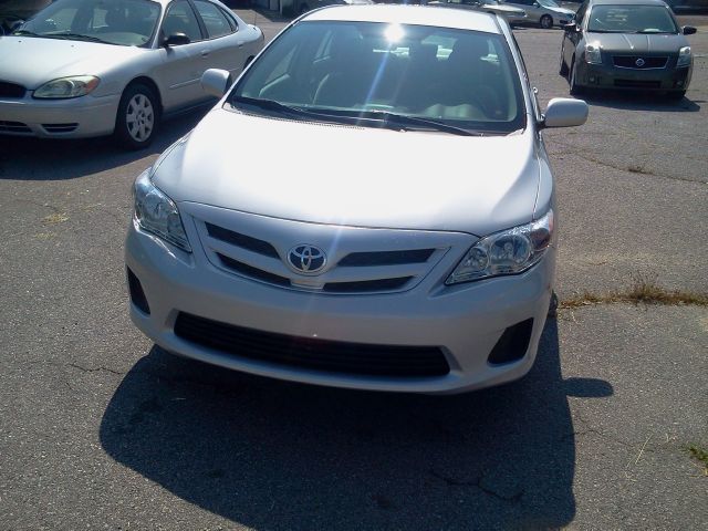 2010 Toyota Corolla Supercab Flareside XL