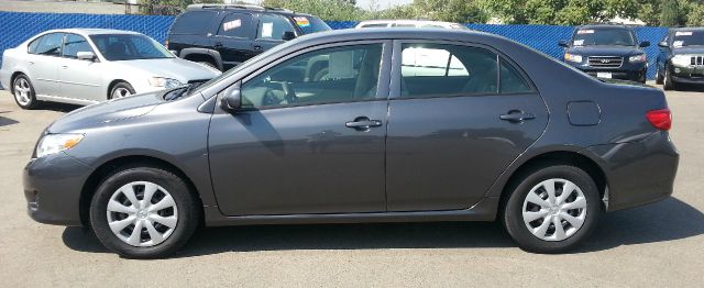 2010 Toyota Corolla Supercab Flareside XL