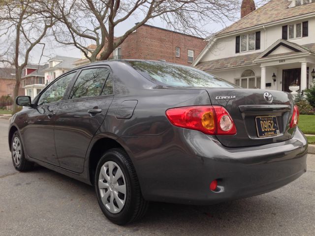 2010 Toyota Corolla Supercab Flareside XL