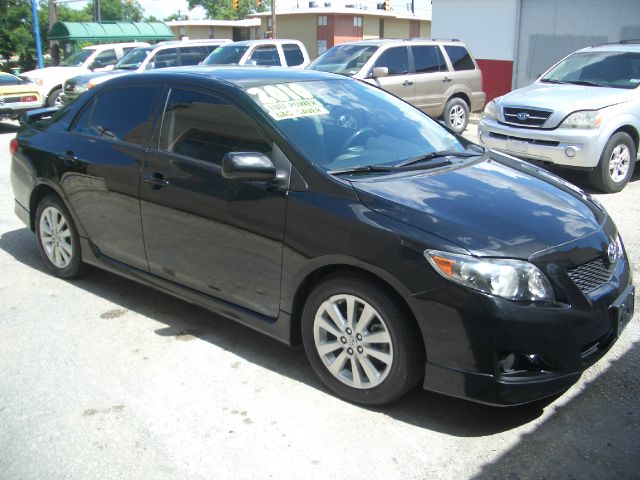 2010 Toyota Corolla Supercab Flareside XL
