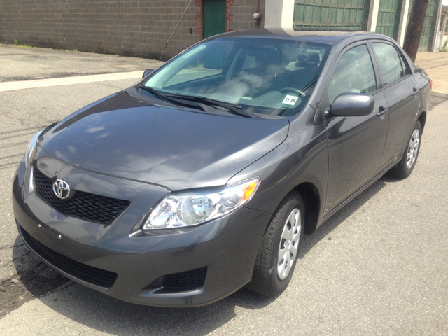 2010 Toyota Corolla Supercab Flareside XL