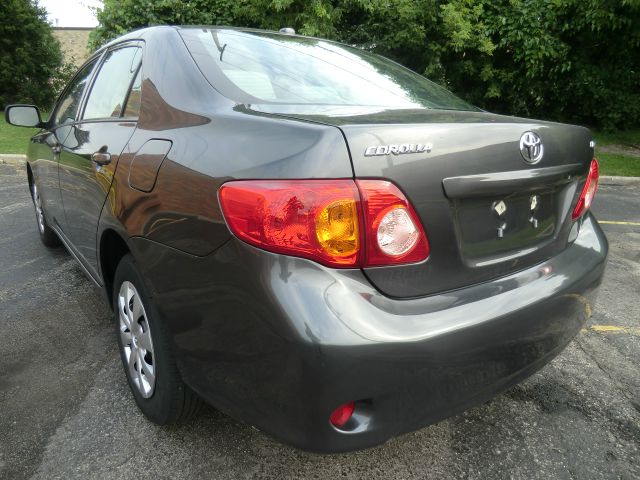 2010 Toyota Corolla Supercab Flareside XL