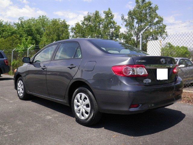 2010 Toyota Corolla Supercab Flareside XL