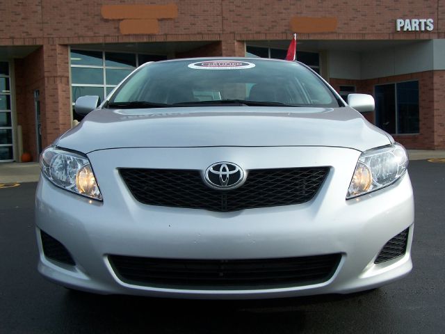 2010 Toyota Corolla Supercab Flareside XL