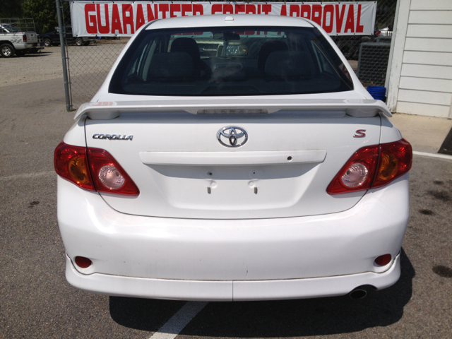 2010 Toyota Corolla Supercab Flareside XL