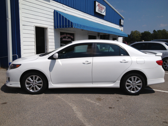 2010 Toyota Corolla Supercab Flareside XL