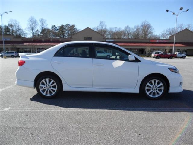 2010 Toyota Corolla King Ranch Supercrew 4WD