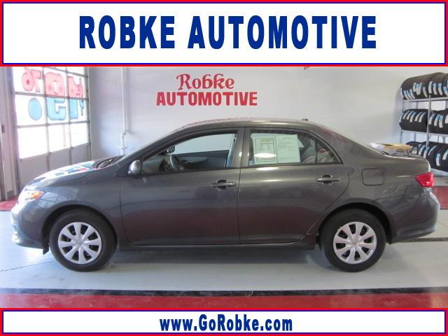 2010 Toyota Corolla Supercab Flareside XL