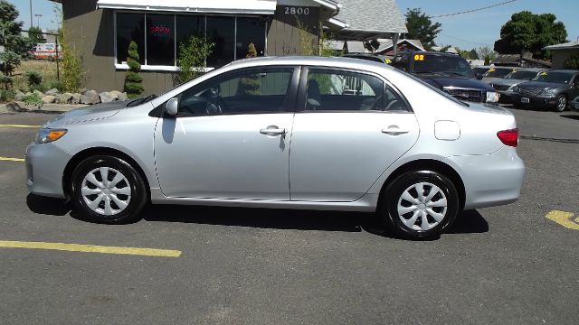 2011 Toyota Corolla Supercab Flareside XL