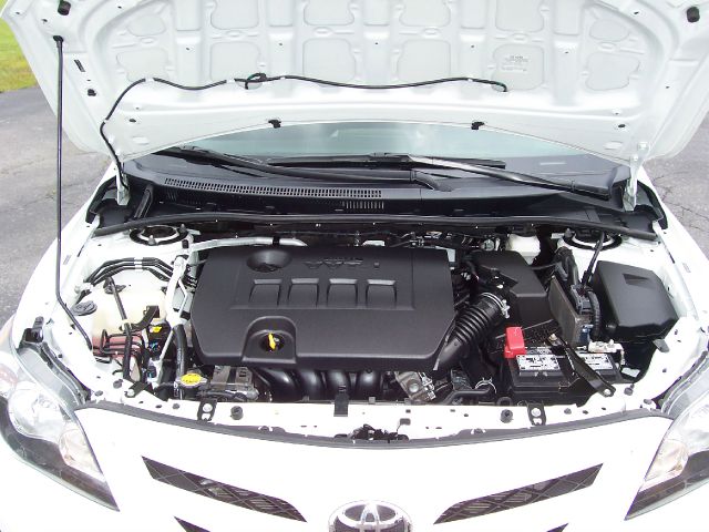 2011 Toyota Corolla Supercab Flareside XL