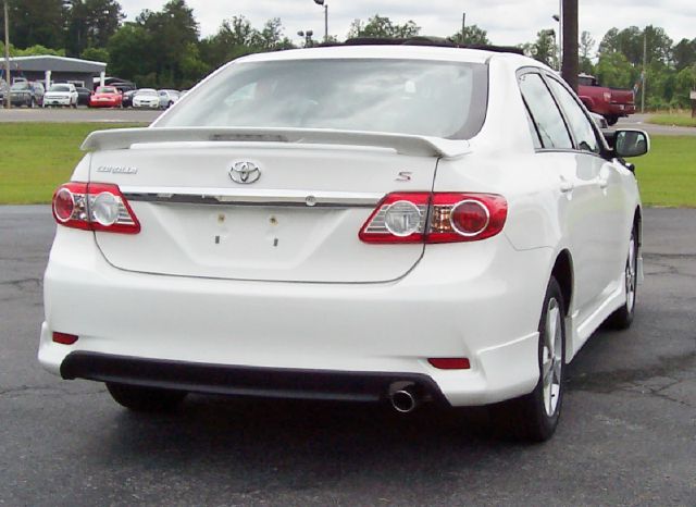 2011 Toyota Corolla Supercab Flareside XL