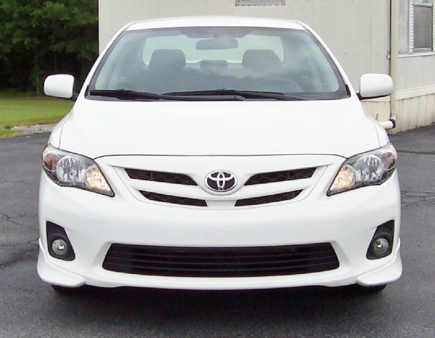 2011 Toyota Corolla Supercab Flareside XL