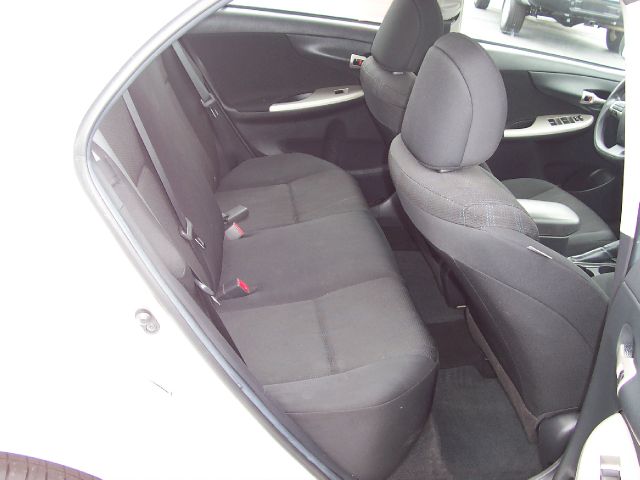 2011 Toyota Corolla Supercab Flareside XL
