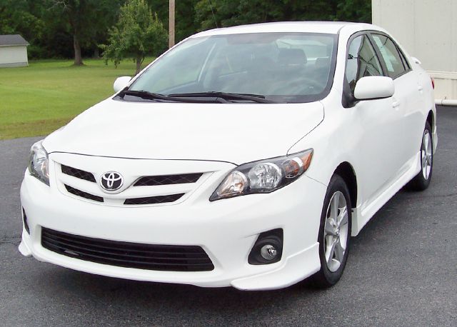 2011 Toyota Corolla Supercab Flareside XL