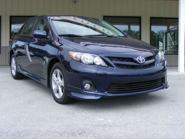2011 Toyota Corolla Supercab Flareside XL