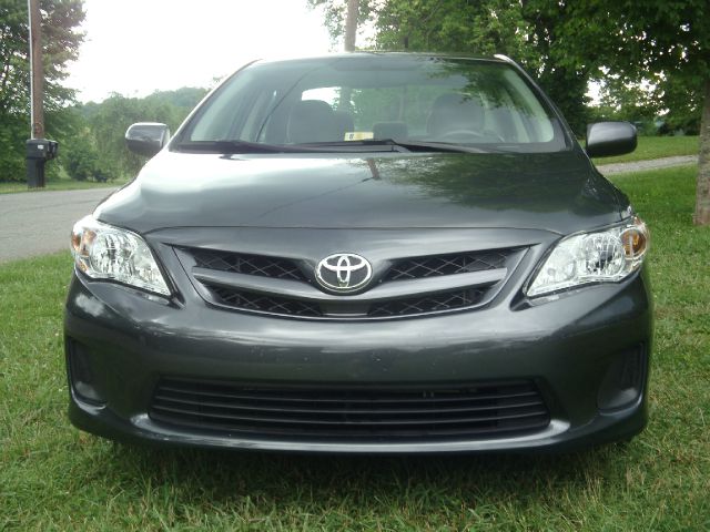 2011 Toyota Corolla Supercab Flareside XL