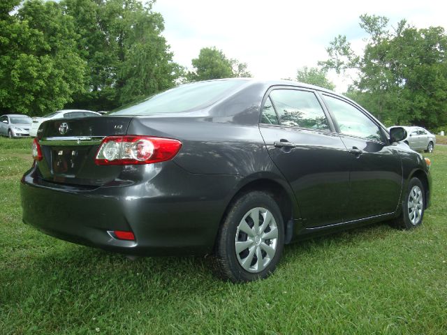 2011 Toyota Corolla Supercab Flareside XL