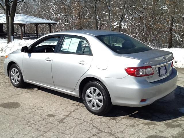 2011 Toyota Corolla ML 32